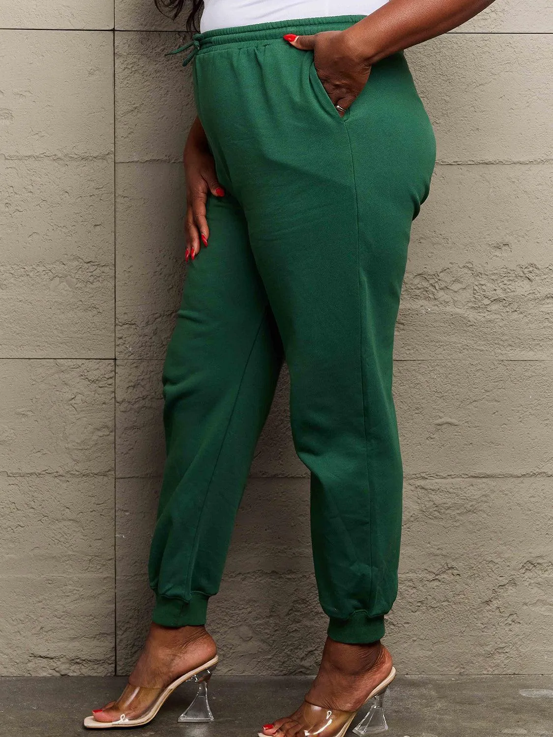 Generous Fit Plus Size Women's Sweatpants